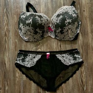 🔥 Victoria’s Secret Dream Angels Bra & Panty Set